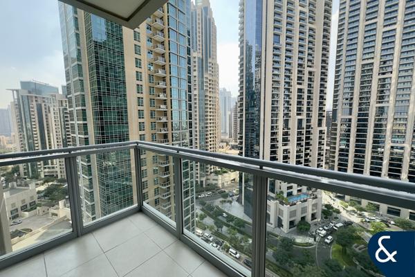 Large Layout | Blvd Facing | Walk in Closet