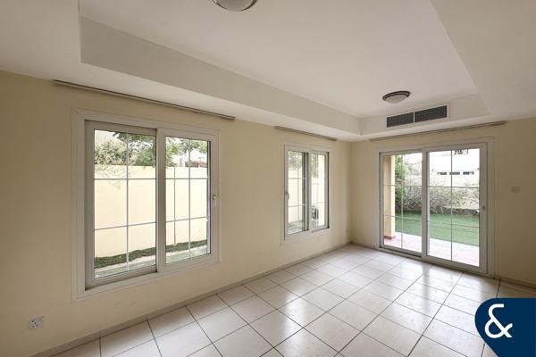 End-Unit | 2 Bedroom + Study | Springs 9