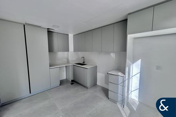Vacant | Upgraded | Type 4M | Great Location