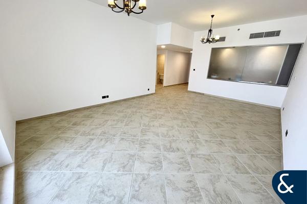 High Floor | Upgraded | Maids + Storage