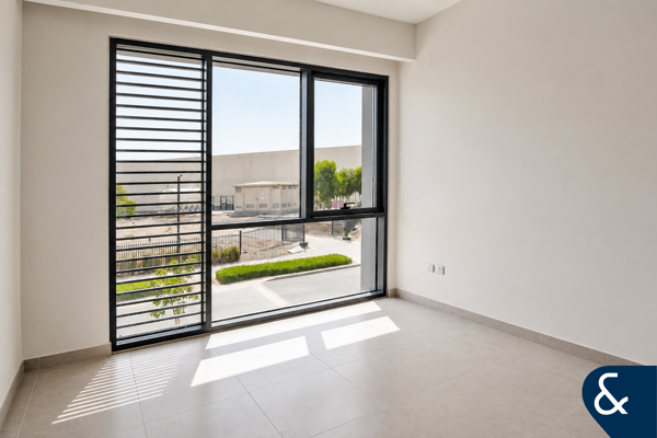 5 Bed + Maids | Corner Plot | Private Pool
