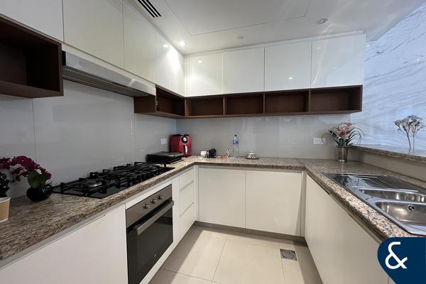 2 Bedroom | Furnished | High Floor | Vacant