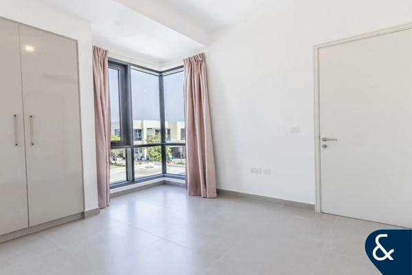 4 Bed | Greenbelt | Large Plot | Corner Unit