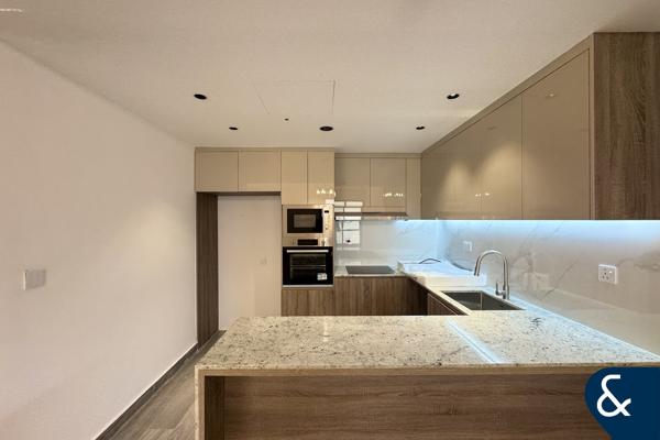 Modern Upgrade | Unfurnished | Mid-Floor