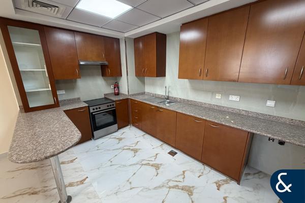 Upgraded 1Bed | Garden View | Vacant Now