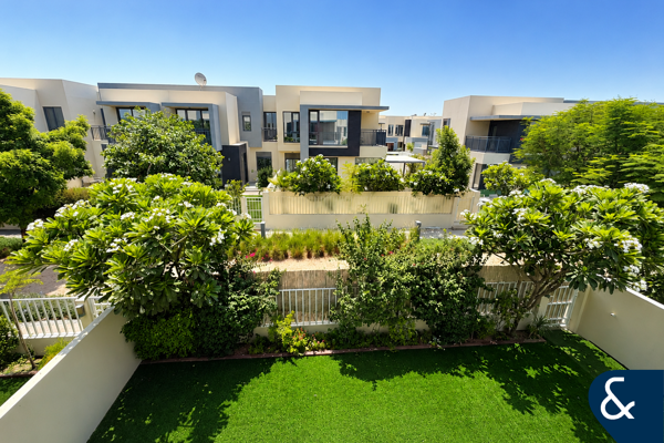 Single Row | Type 2E | 4 Bedroom Plus Maid