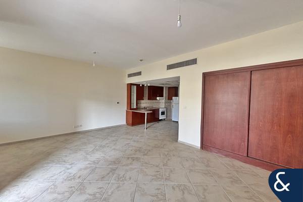 Pool View |Spacious Studio | Full Appliances