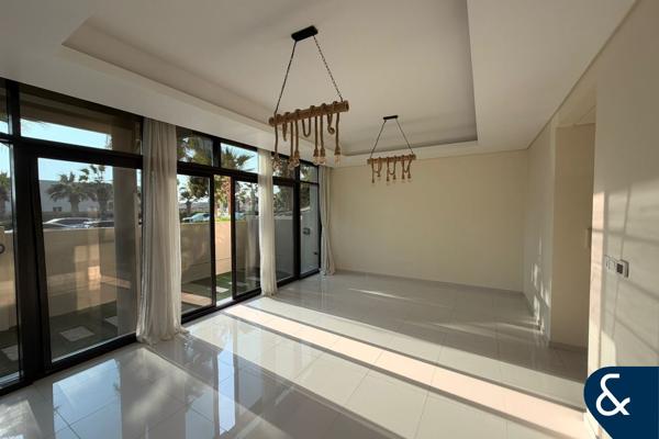 Unfurnished 3-Bed Villa in Trinity | DH1