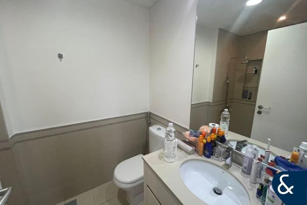 Pool View | High Floor | Available 1st Feb