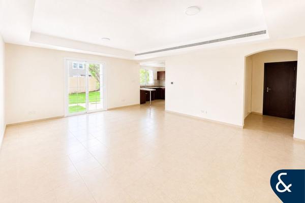 Vacant Now | Private | Opposite Pool & Park