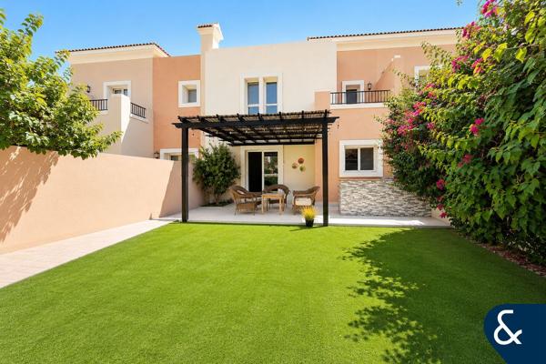 Vacant Now | Private | Opposite Pool & Park