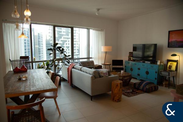 Large Layout | 2 Bathroom | Canal Views