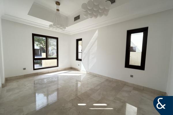 Park View | Vacant Now | 4 Beds | Single Row