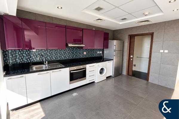 One Bedroom | Full Marina Views | Midfloor