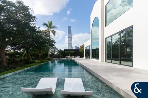Fully Extended Lakefront Miami Masterpiece
