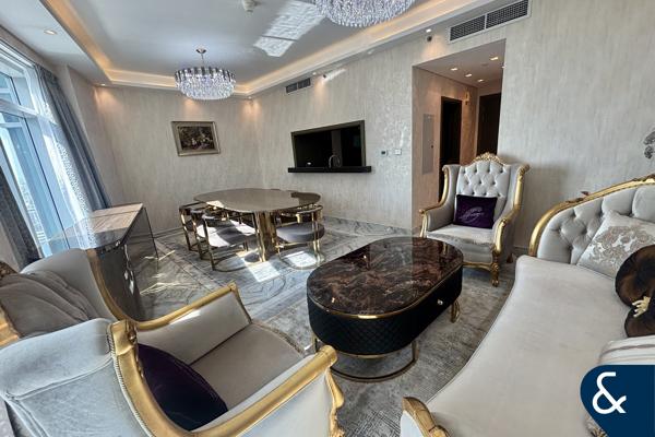 2 Bed | Furnished | Upgraded | Vacant Now