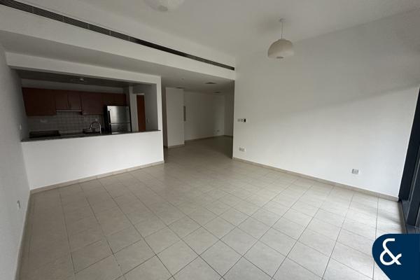 Three Beds | Chiller Free | Large Balcony