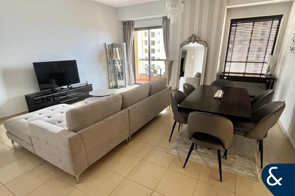Spacious | fully furnished | Available June