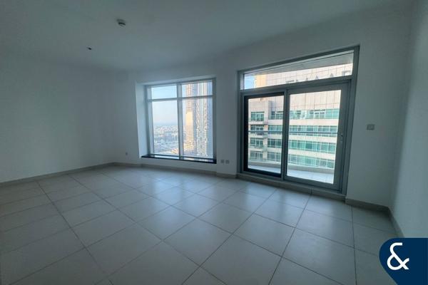 Unfurnished | 2 Bedroom | Boulevard Views