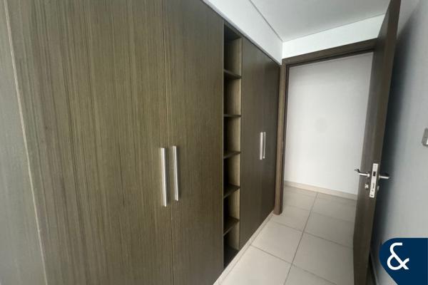 Unfurnished | 2 Bedroom | Boulevard Views