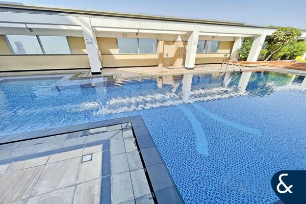 Studio Apartment | Mid Floor | DIFC Views