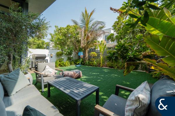 Exclusive | Upgraded | Great Location