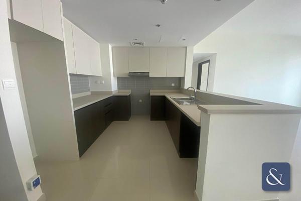 Available | 2 Bed Apartment | Park Views