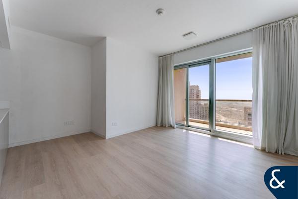 Upgraded | VOT | Canal + Golf  Course View