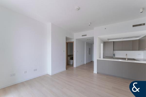 Upgraded | VOT | Canal + Golf  Course View