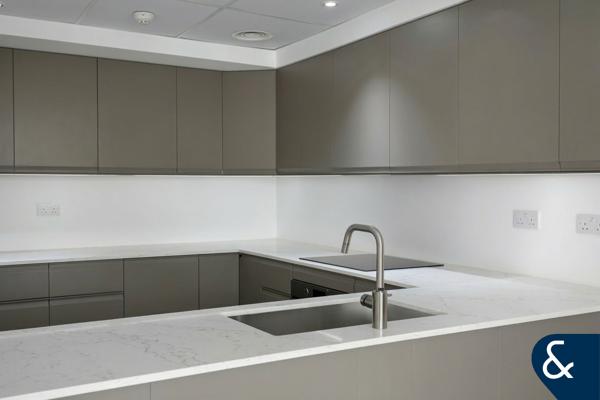 Upgraded | VOT | Canal + Golf  Course View