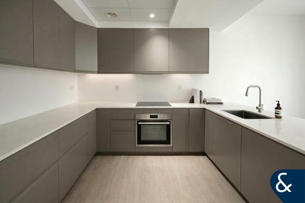 Upgraded | VOT | Canal + Golf  Course View