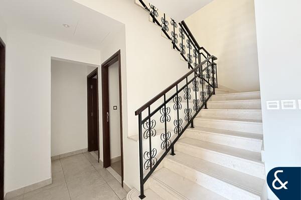 4 Bed | Single Row | Corner Unit | Mudon