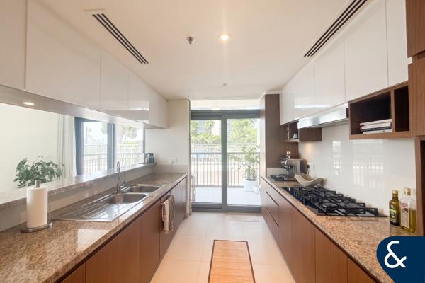 Full Burj & Harbour Views | Unfurnished | Oct