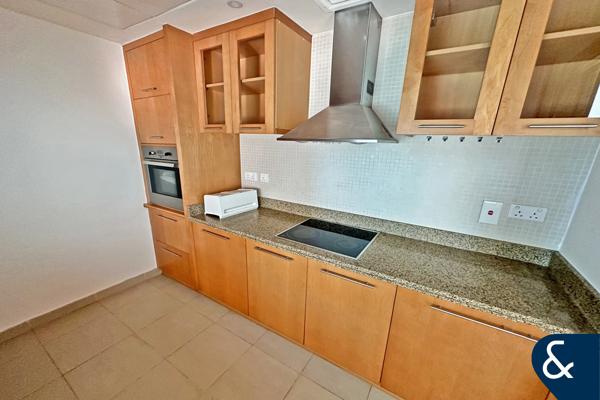 Large 1 Bed | Unfurnished | Mid Floor | Emaar