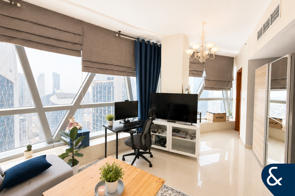 One Bed Apartment | Furnished | High Floor