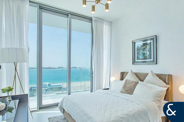 3 Beds Plus maids | Rooftop Pool | Balcony