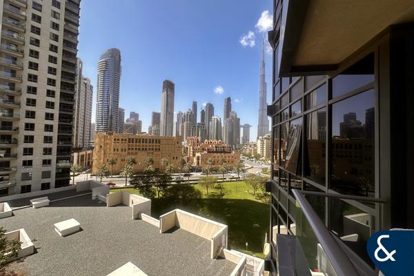 One Bed | Dining | Park and Burj Views