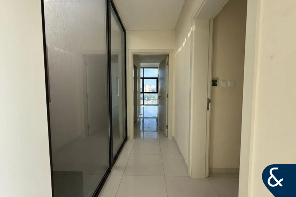 THH 4 Bd | Single Row | Unfurnished | Vacant