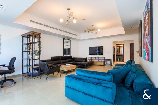 Large Layout | 2 Bedroom | Vacant on Transfer