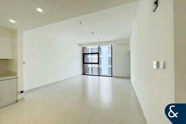 Internal View I Larger Layout I Tenanted