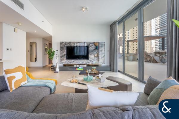 Upgraded |3 Bedroom + Maids | Huge Terrace