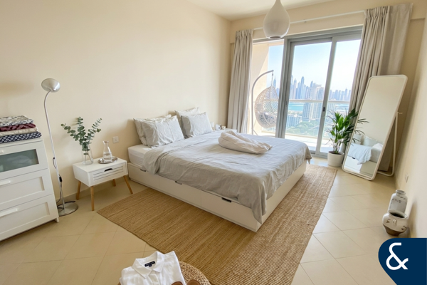 Golf Course Views | Bright | Large Balcony