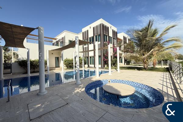 Upgraded | Extended | 6 Bedroom Beach Villa