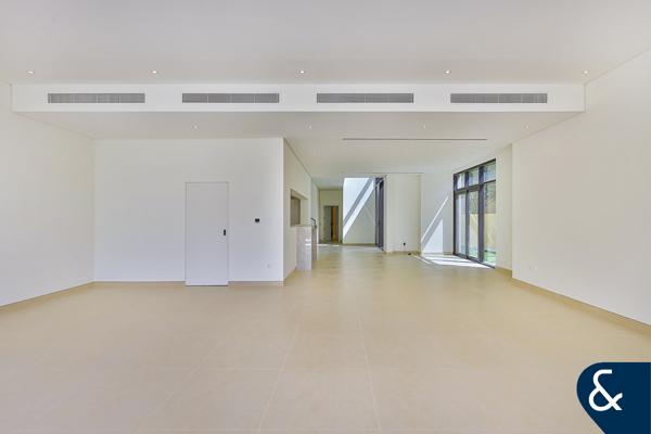 VD-1 | Villa | Private Pool | Single Row