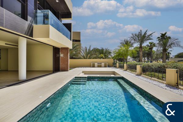 VD-1 | Villa | Private Pool | Single Row