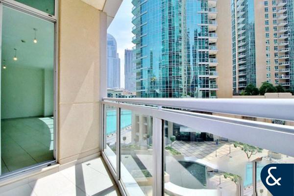 Partial Fountain View | Spacious | Bright