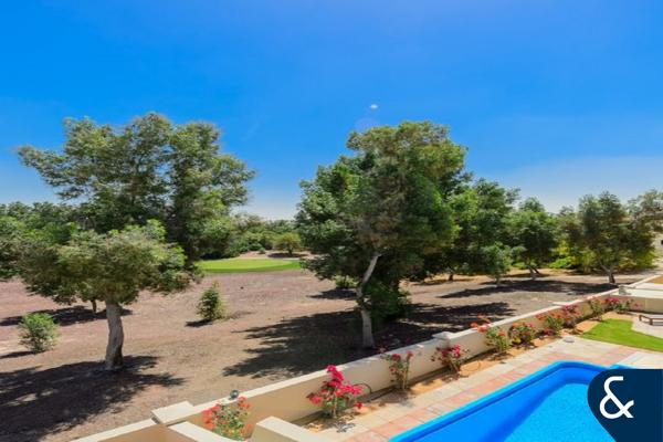 Exclusive Villa with Basement and Earth Course View