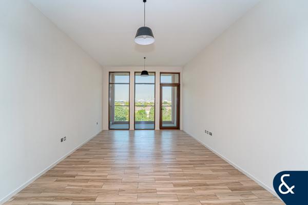 Upgraded | Incredible View | 2 Bed Plus Maids