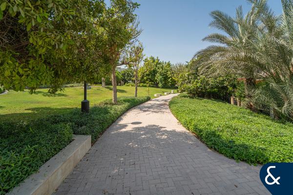 Vacant Townhouse | Amazing Location | GCMC
