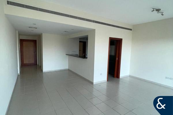 Upgraded | Mid May | Prime Location